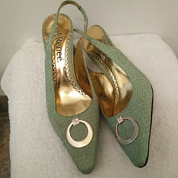 Shoes - Picture 6 of 7